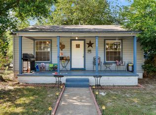 225 W Cross St, Mount Pleasant, TX 75455