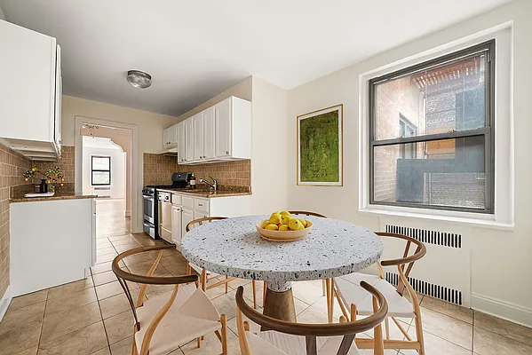 Sold by Compass | media 31