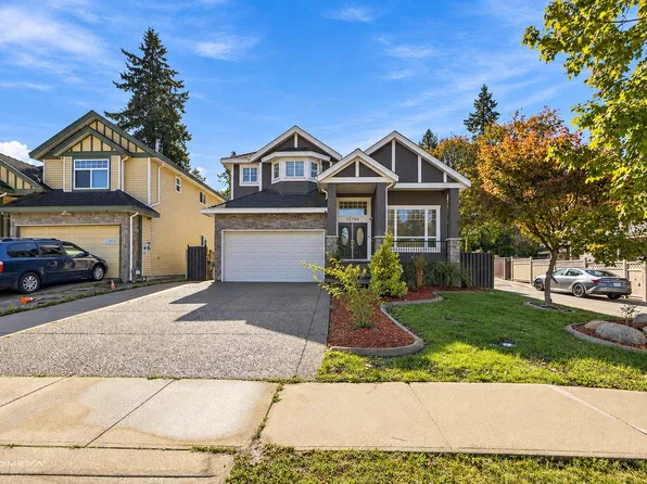 12788 105a Ave, Surrey, BC V3V 0A6