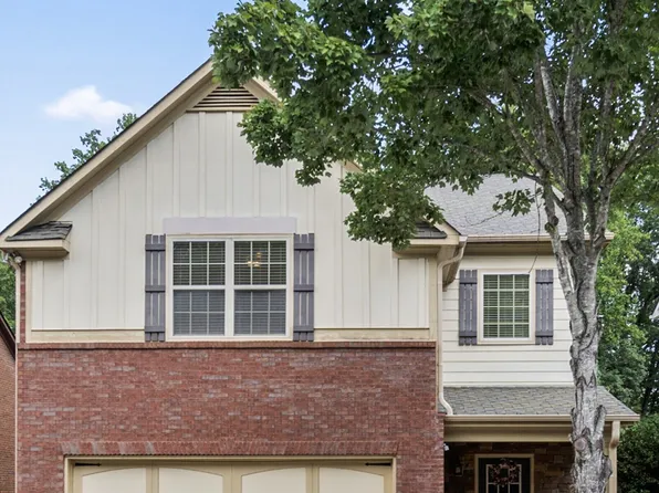 156 Putters Dr, Athens, GA 30607