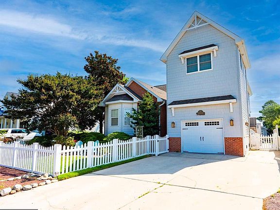 2nd image of 10434 New Quay Rd