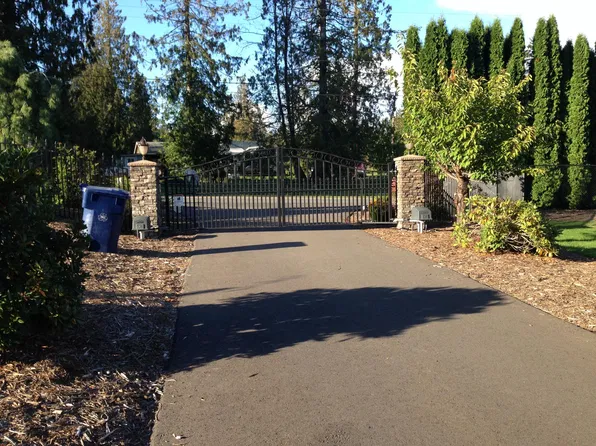 9410 42nd St NE #B, Lake Stevens, WA 98258