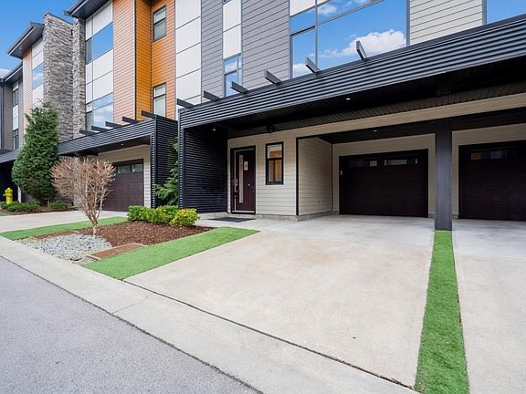 4th image of 33209 Cherry Ave #3
