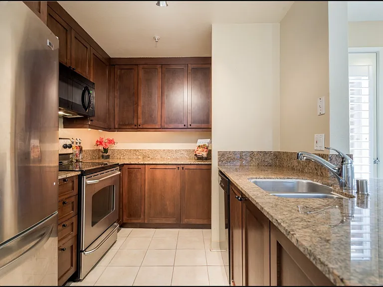 3550 Lebon Dr #6407 — Photo 12