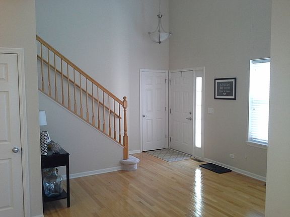3rd image of 6138 Canterbury Ln