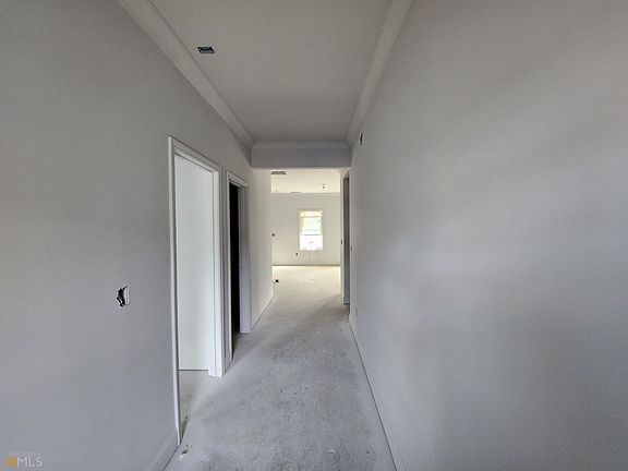 4th image of 5911 Belafonte Walk