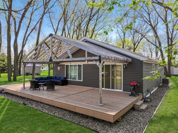 4 Park Ave, Slayton, MN 56172
