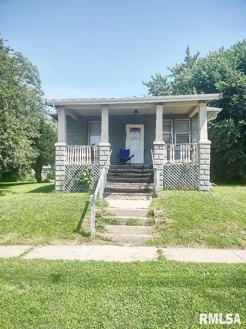 719 W Brons Ave photo 1