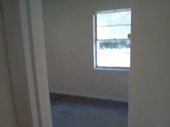 5th image of 944 Kirnwood Dr