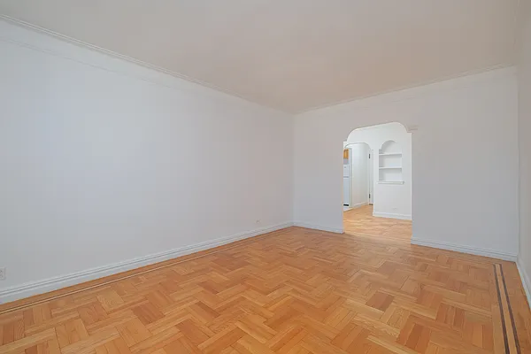 Sold by Houlihan Lawrence | media 6