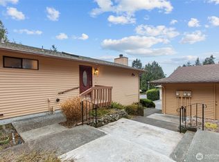1118 S 249th Pl, Des Moines, WA 98198