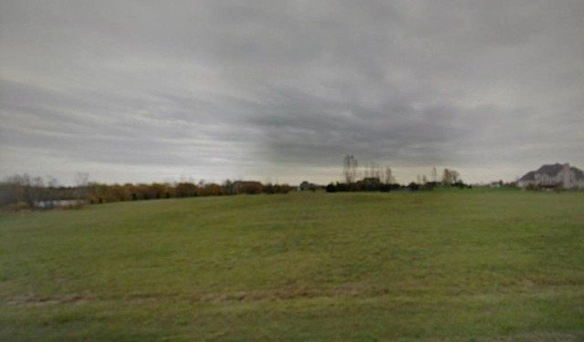 1st image of 6304 Southfield Ln