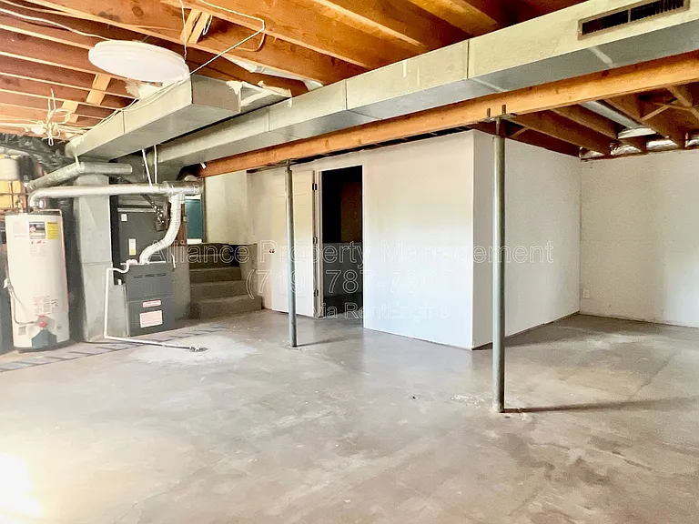 514 Catalina Dr — Photo 26