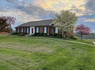 295 Dallas Dr, Hustonville, KY 40437