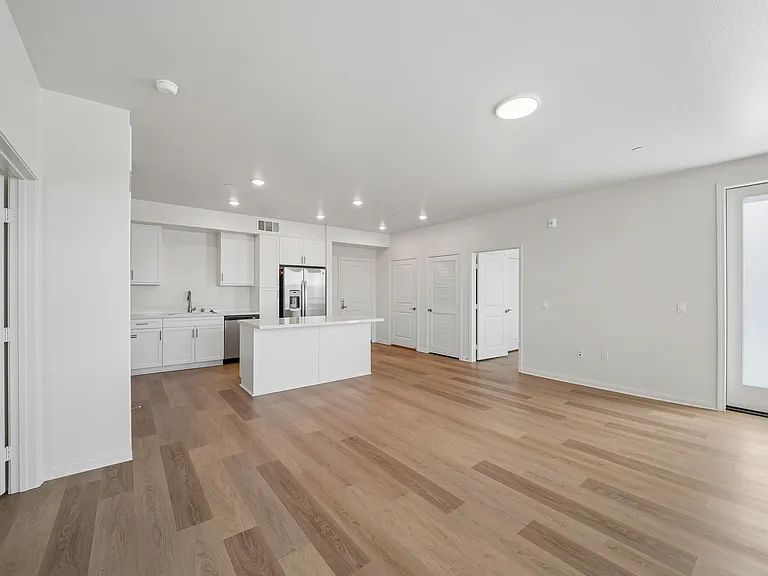 Gallery Park Apartments — Photo 133