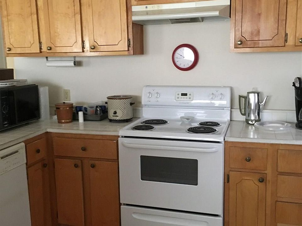 2nd image of 4030 Coronado Dr