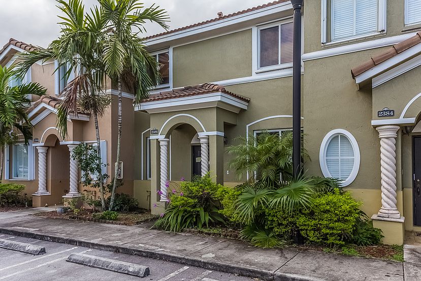 1st image of 2386 SE 12th Ct #127