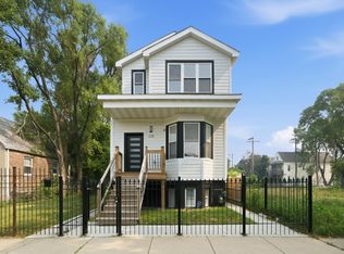638 E 65th St, Chicago, IL 60637