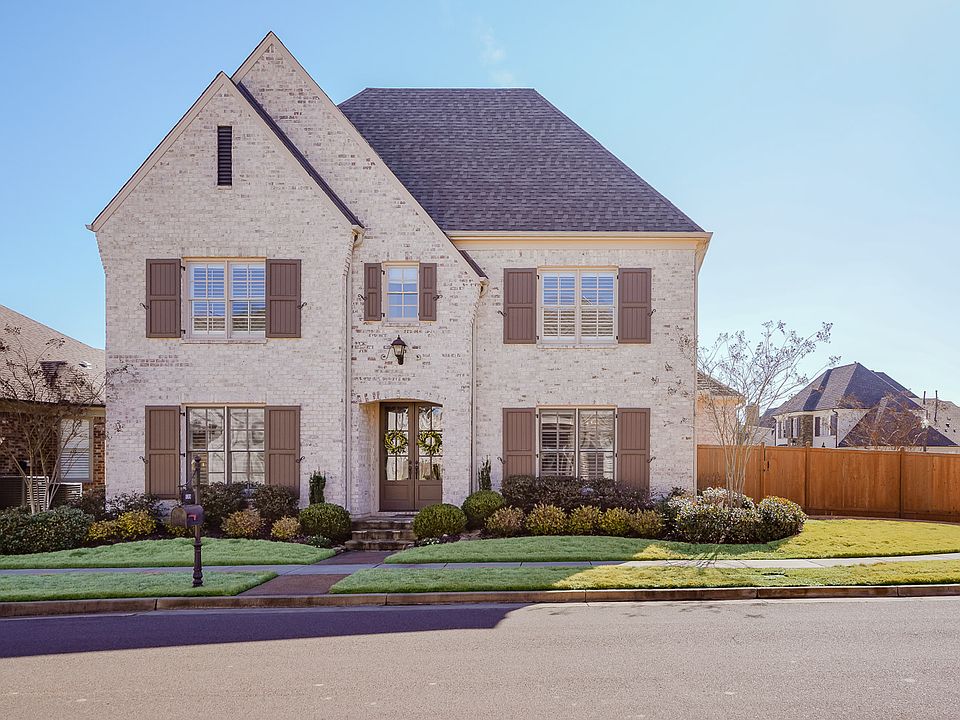 1st image of 1832 Enclave Green Ln W