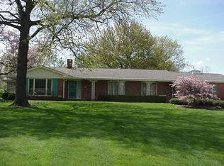 5 Kent Dr, Normal, IL 61761