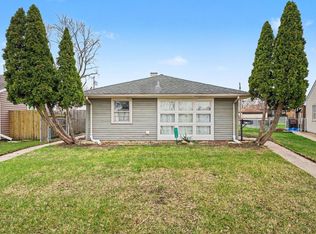 814 W Woodside Dr, Griffith, IN 46319