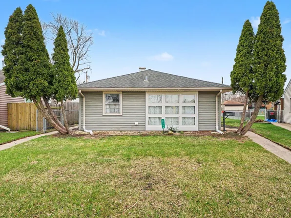 814 W Woodside Dr, Griffith, IN 46319