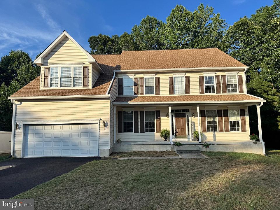 1st image of 360 Albacore Dr
