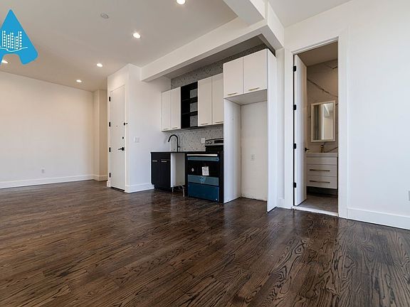 3rd image of 317 Bushwick Ave #4A