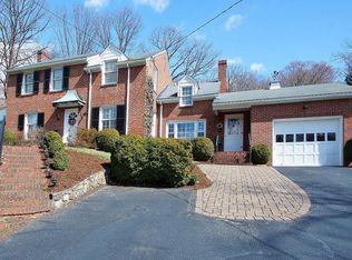 3020 Spring Rd SW, Roanoke, VA 24015