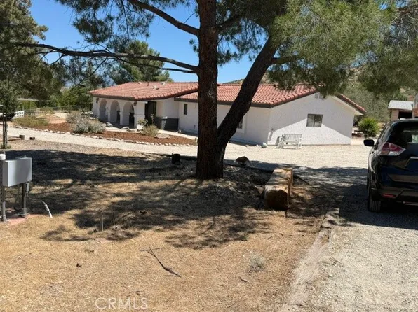 11820 Darling Rd, Agua Dulce, CA 91390