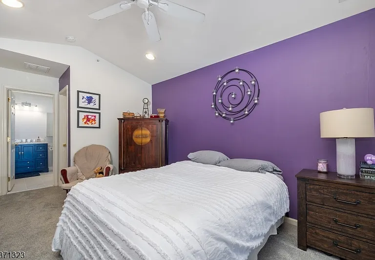 56 King George Rd — Photo 18