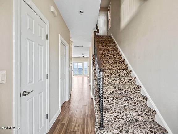 4th image of 151 Vanard Drive