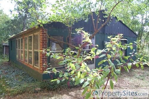 5th image of 8718 Bricker Ave
