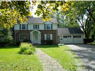 95 Rowland Pkwy, Rochester, NY 14610