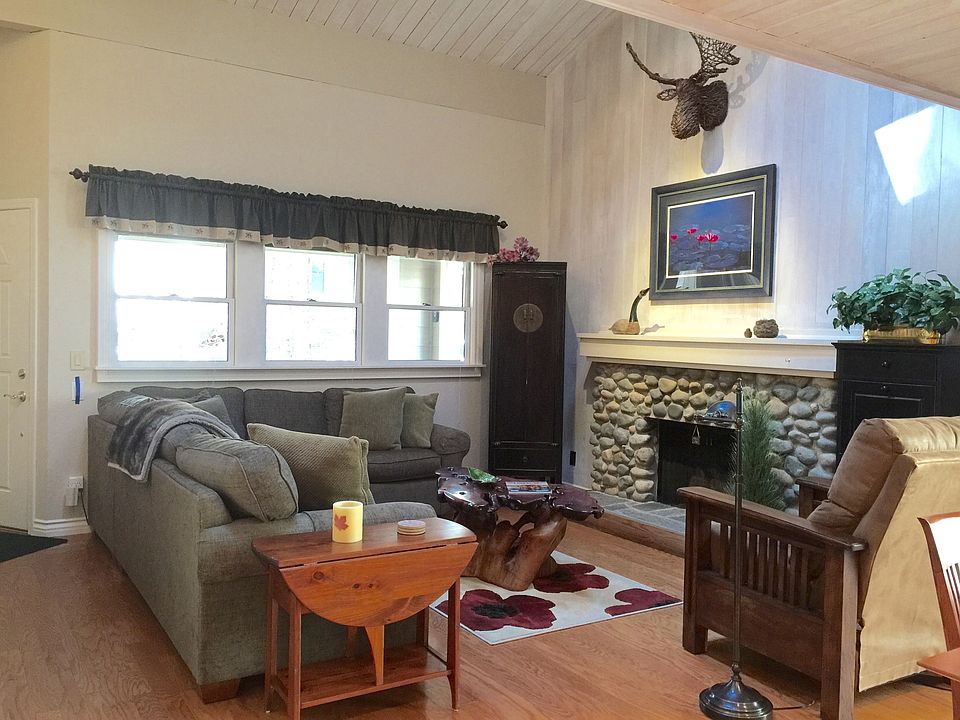 1st image of 121 Juanita Dr #215