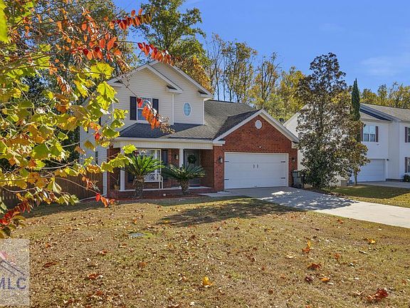 2nd image of 413 Auburn Rd