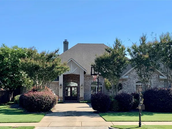 9649 Lochfield Dr, Pike Road, AL 36064
