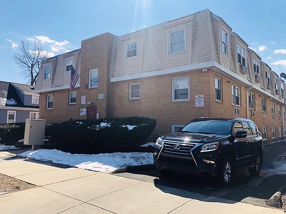 4th image of 330 Blake St APT C5
