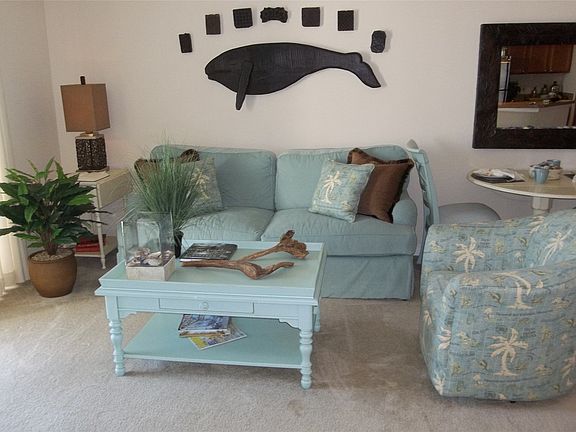 5th image of 4283 Llewellyn Ave APT 104