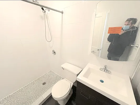 Rented by New Amsterdam Realty Group | media 15