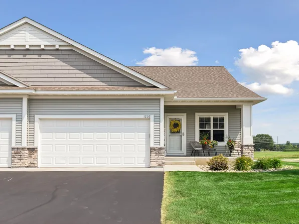 1202 Naser Way, New Richmond, WI 54017
