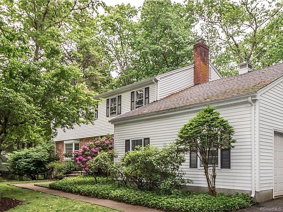 2nd image of 44 Hitchcock Ln