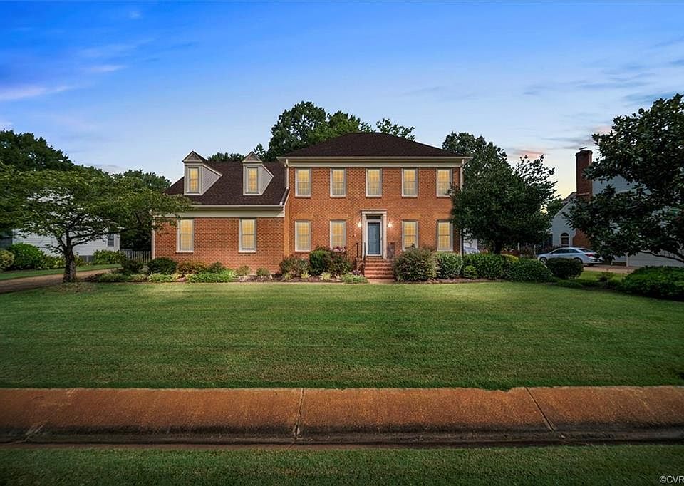 1st image of 401 Allen Harris Dr