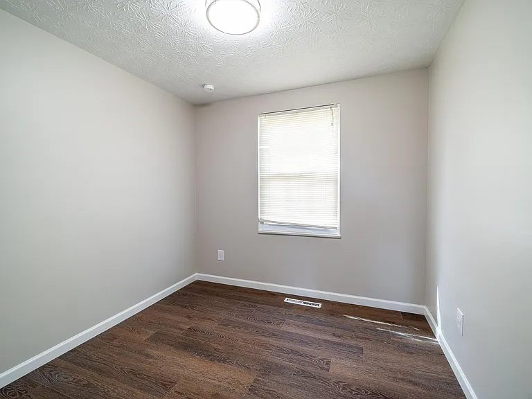 5272 Quincy Dr — Photo 18