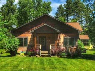 5468 Grove St, Au Train, MI 49806