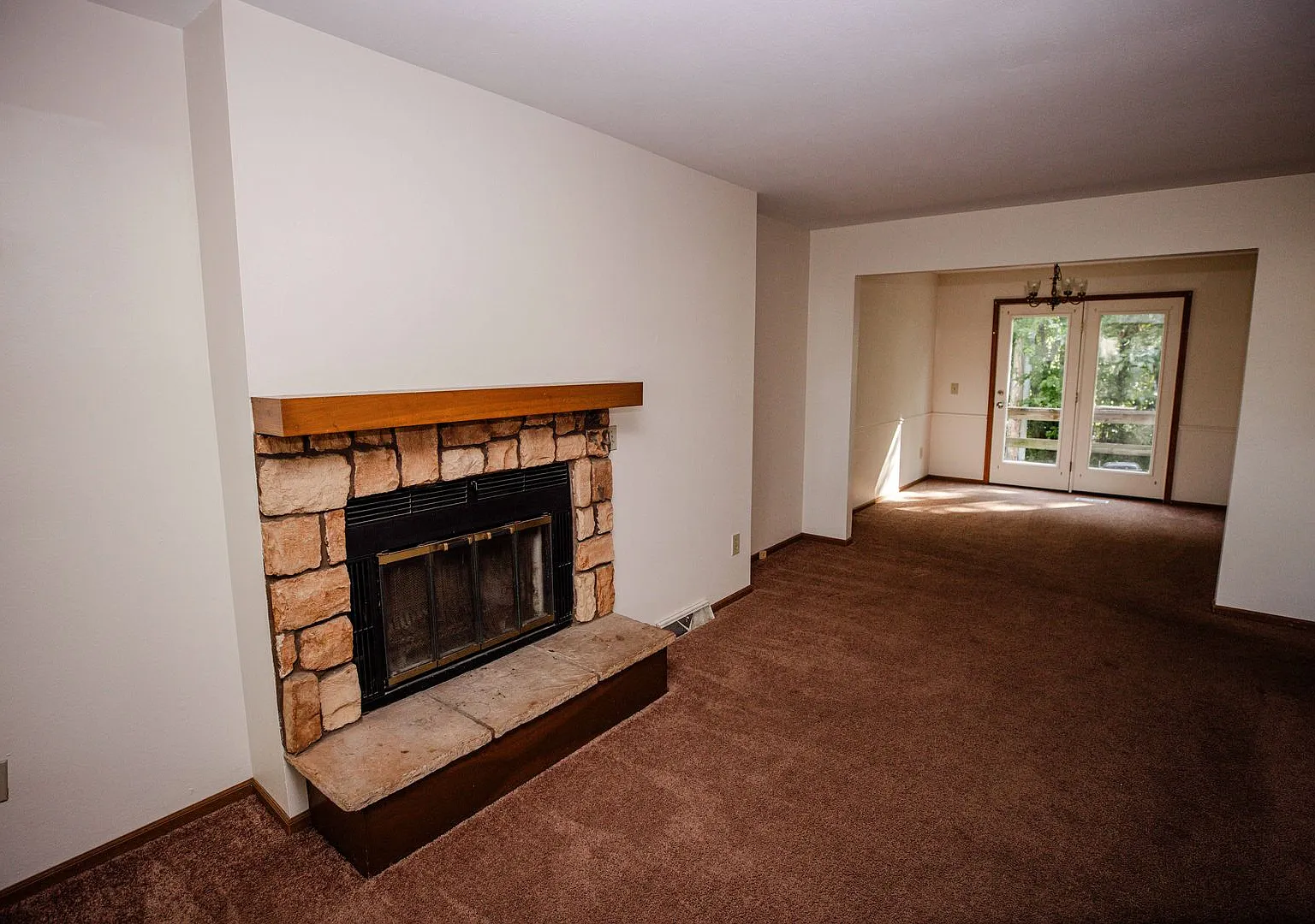 4208 Foxfire Court — Photo 2