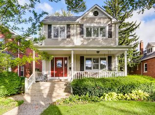 707 S Prospect Ave, Park Ridge, IL 60068