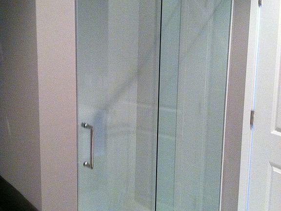 3rd image of 2704 W Armitage Ave #2