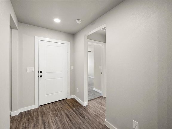 4th image of 3710 Urbana Pl