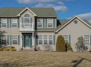 517 13th St, Hammonton, NJ 08037